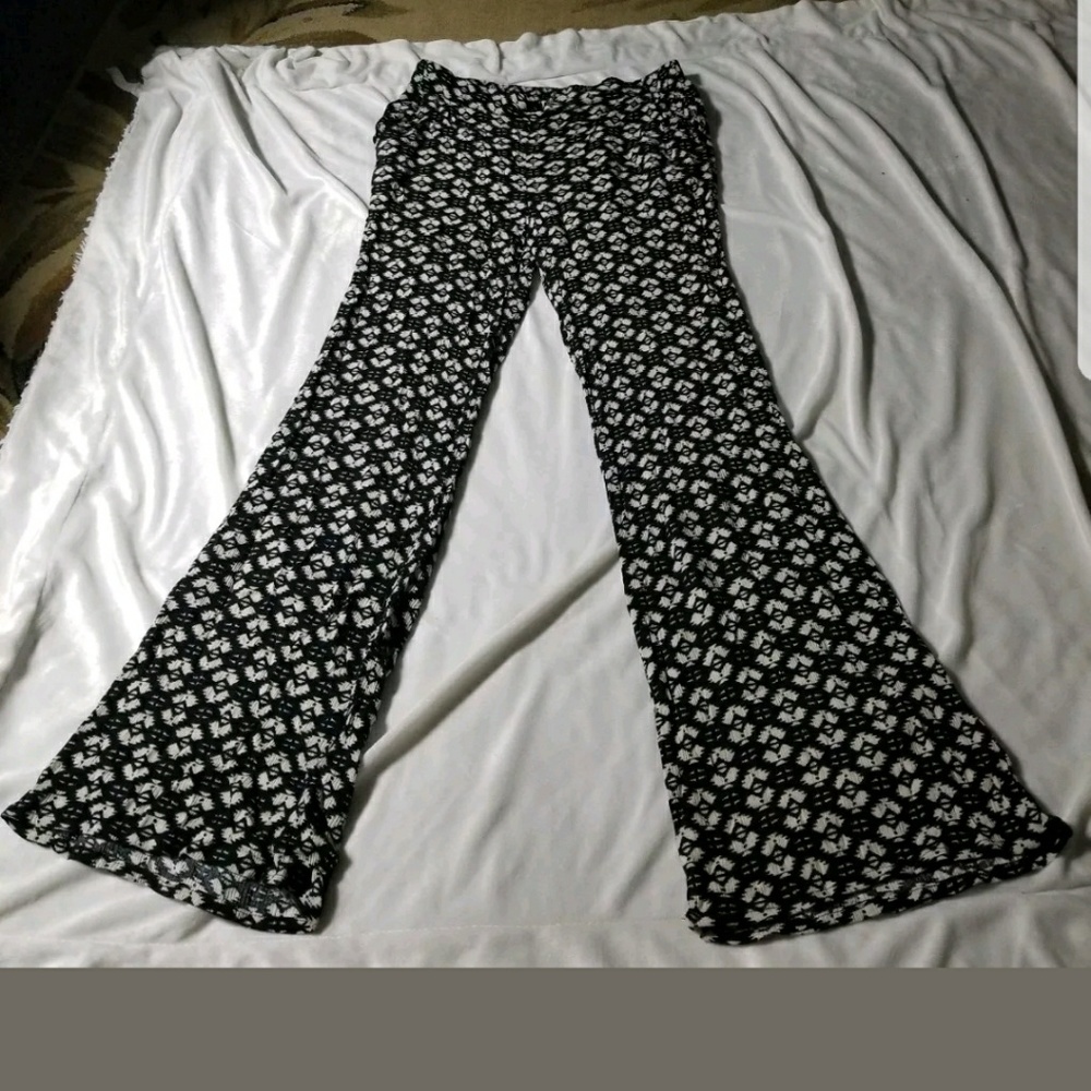 W5 sheer pants size LARGE with pockets